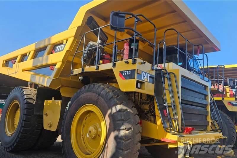 CAT 777D Други