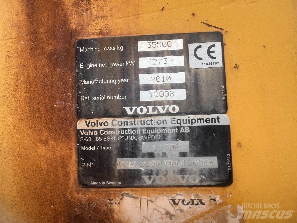 Volvo L 220 G Колесни товарачи