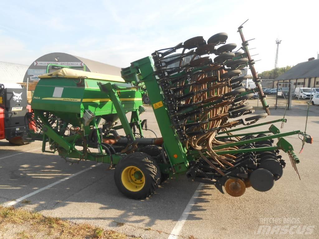 John Deere 740 A Редосеялки