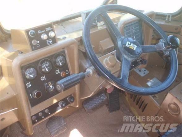 CAT 836C Машини за опаковане на отпадъци