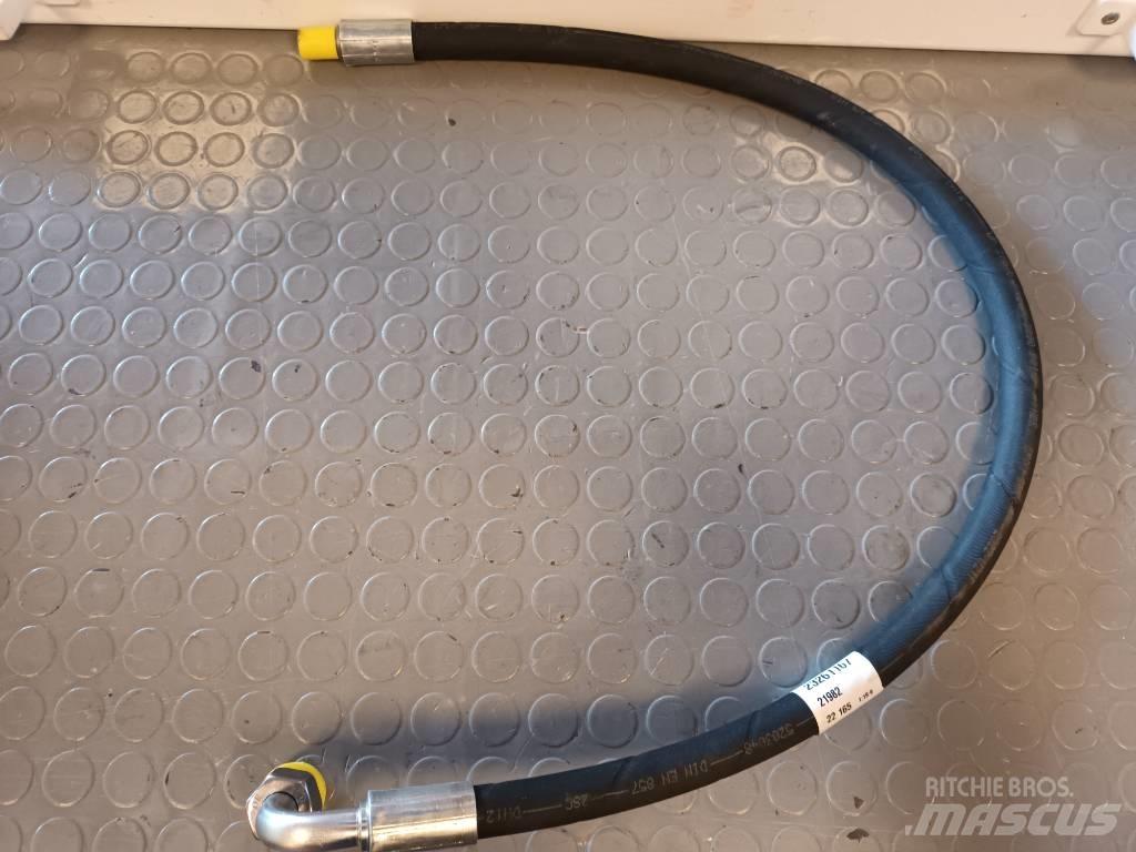 Volvo HOSE 23261167 Хидравлични