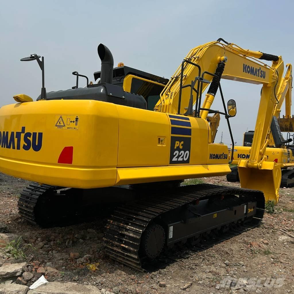 Komatsu 220-8 Верижен екскаватор