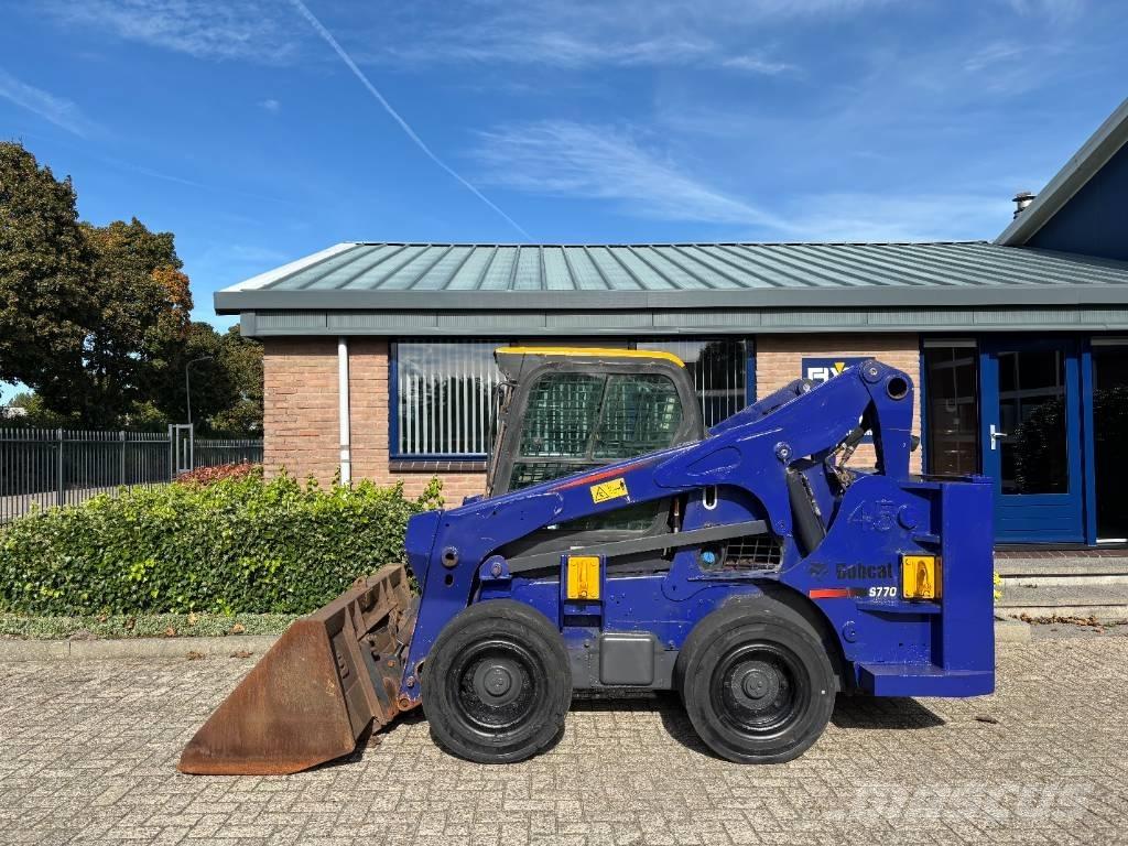 Bobcat S 770 Мини товарачи
