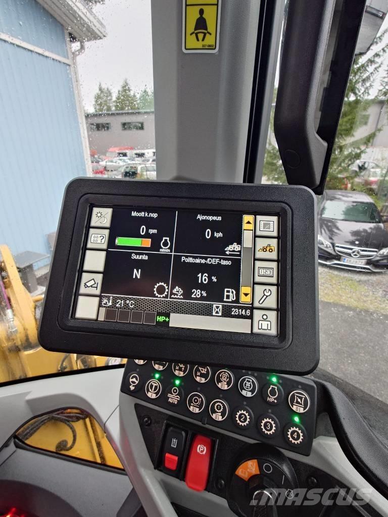 CAT 926M Колесни товарачи