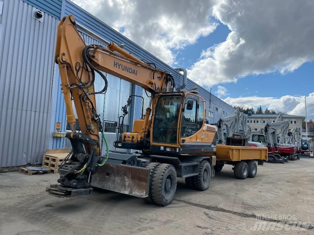 Hyundai 160W-9A Колесни екскаватори