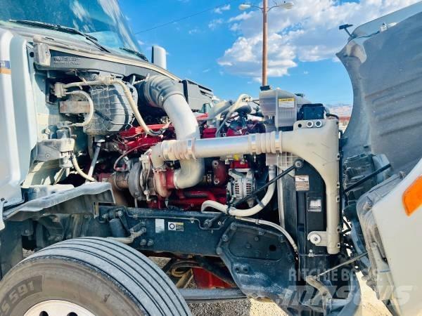 Peterbilt 579 Самосвал