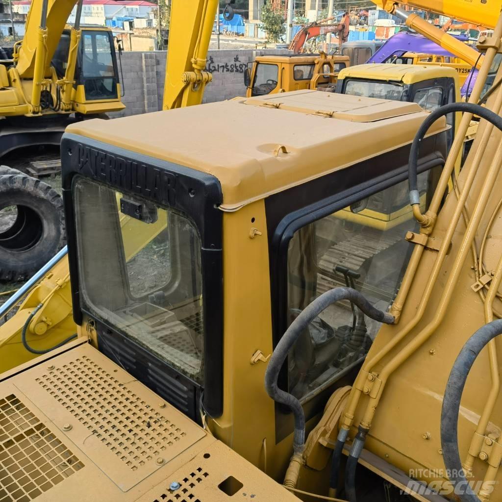 CAT 320 B LC Верижен екскаватор