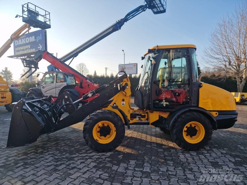 JCB 406 B Колесни товарачи