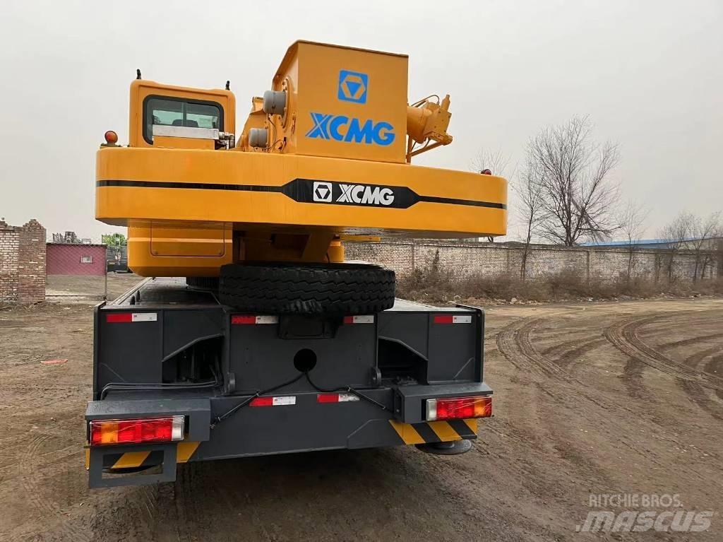 XCMG XCT 25 Всъдеходни кранове