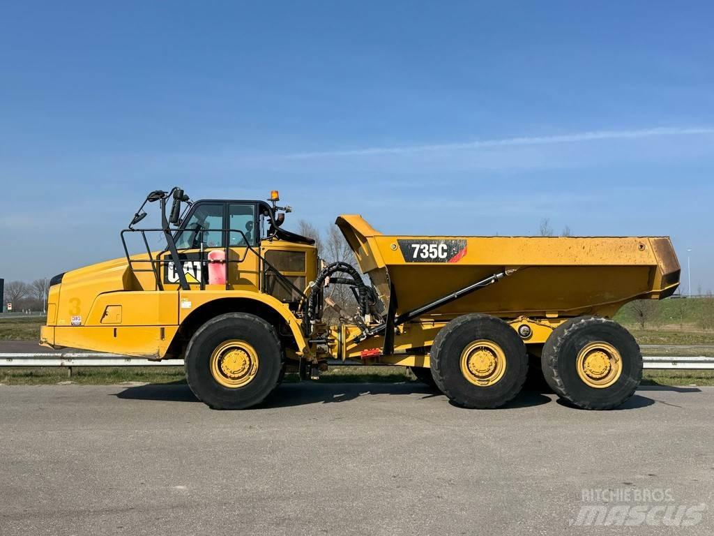 CAT 735C Дъмпери/моторни превозни средства