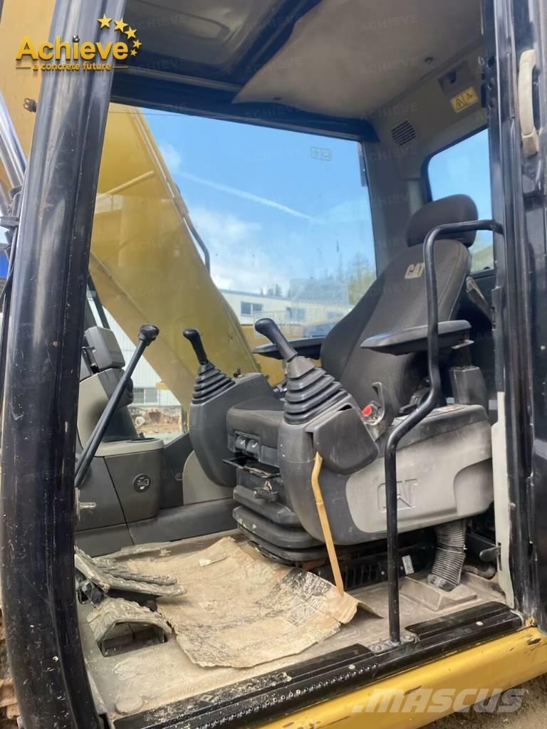 CAT 313D2GC Верижен екскаватор