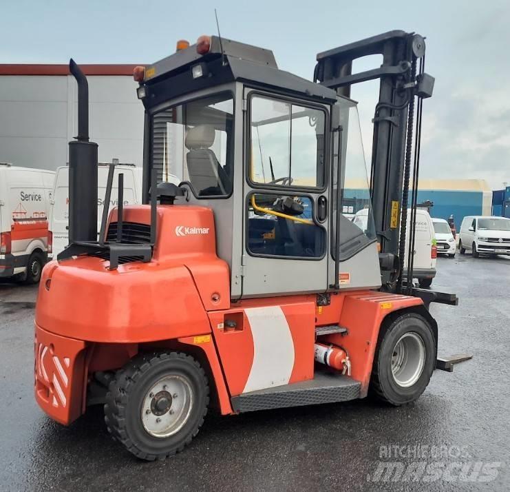 Kalmar DCE55-6 Дизелови камиони