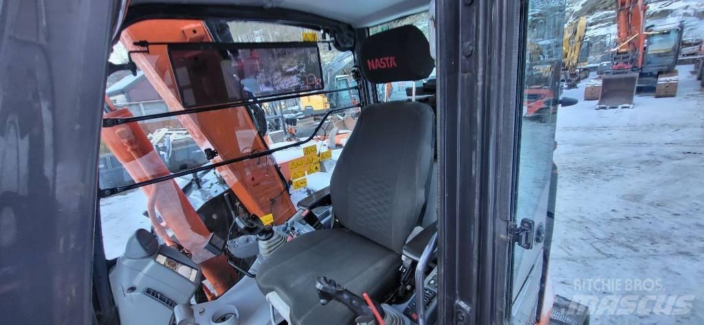 Hitachi ZX 85 US-5 Средни екскаватори 7т - 12т