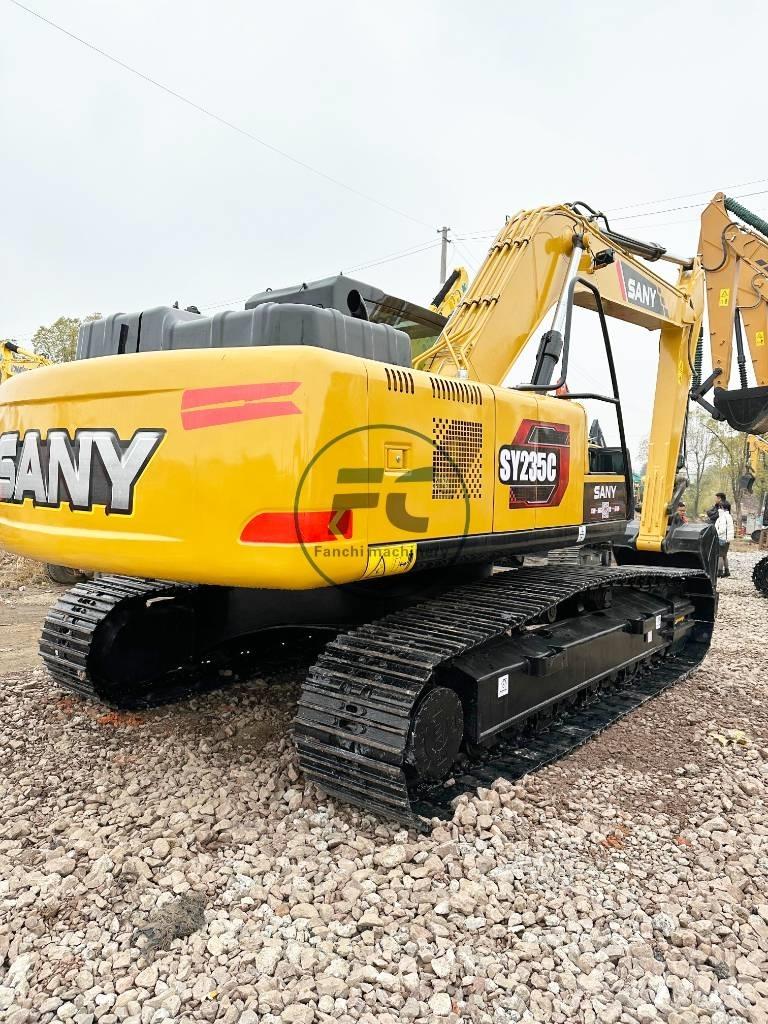Sany SY235C Средни екскаватори 7т - 12т