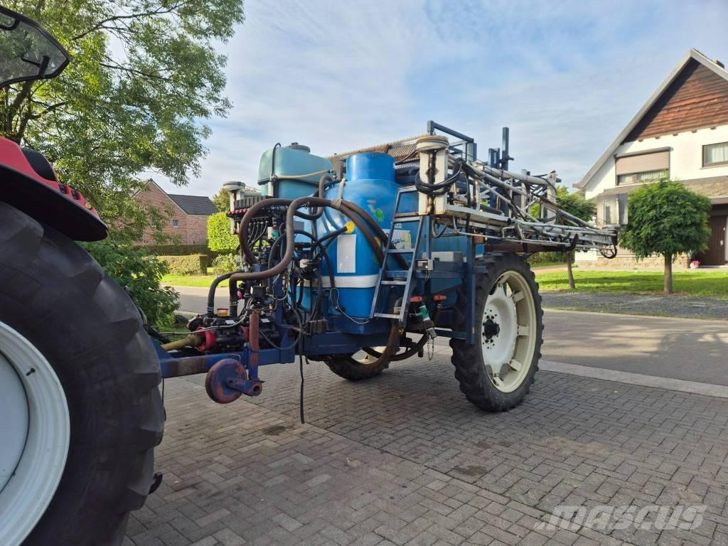 Sieger SM 2700/24 Прикачни пръскачки
