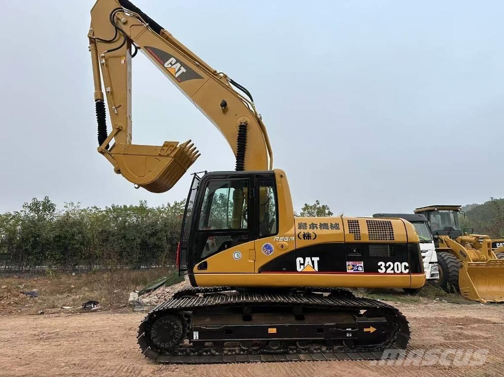 CAT 320C Верижен екскаватор