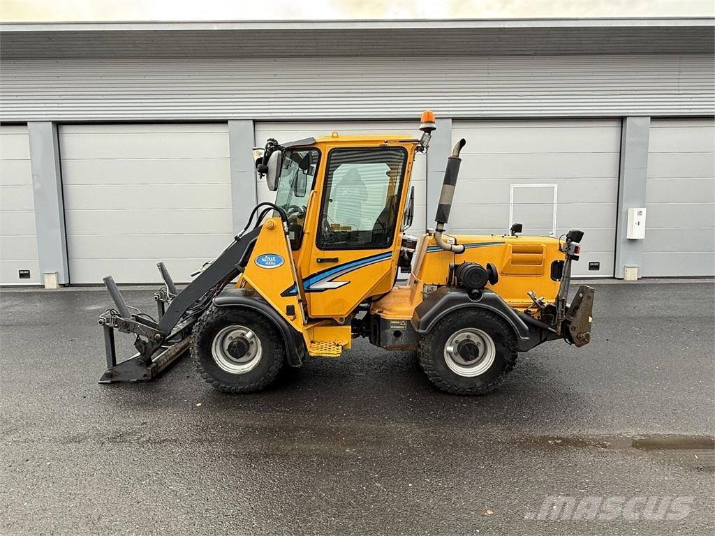 Wille 455B Комунални съоражения