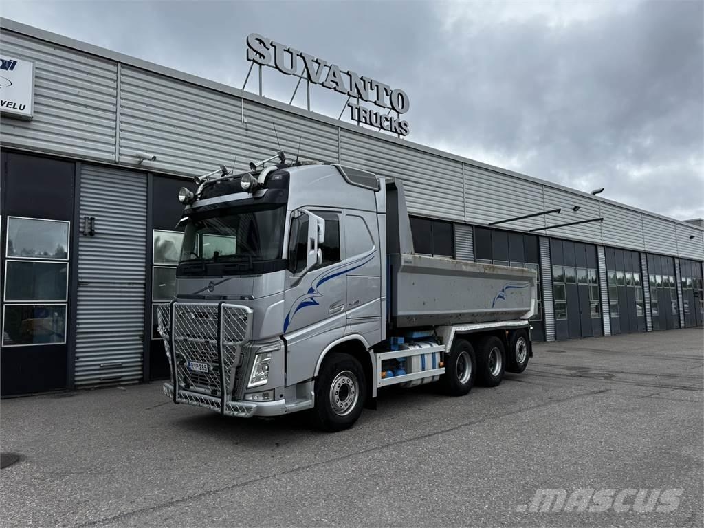 Volvo FH540 8x4 Самосвал