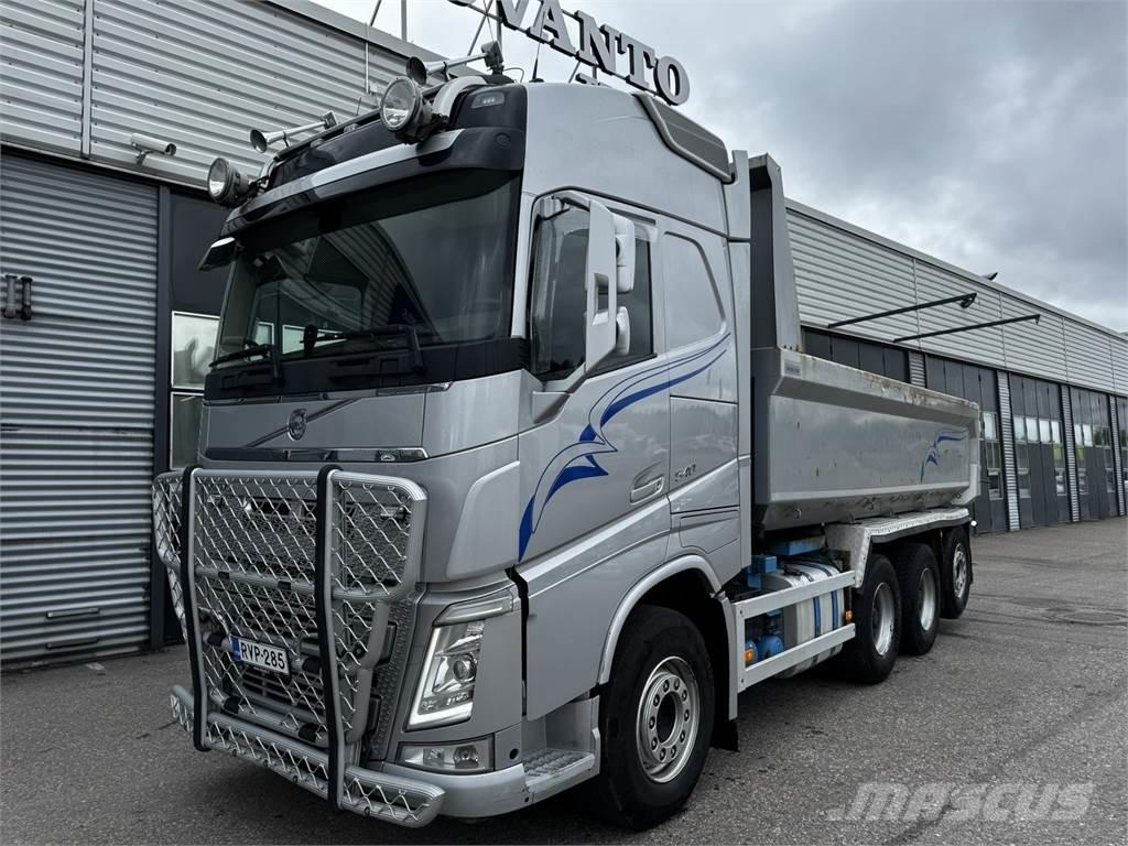 Volvo FH540 8x4 Самосвал