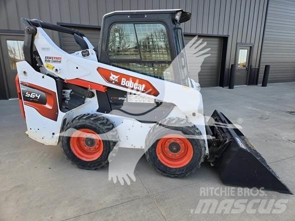 Bobcat S64 Мини товарачи
