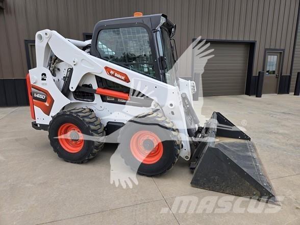 Bobcat S650 Мини товарачи
