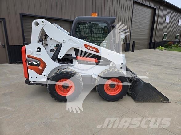 Bobcat S650 Мини товарачи
