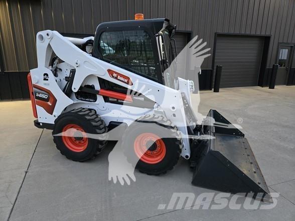 Bobcat S650 Мини товарачи
