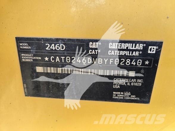 CAT 246D Мини товарачи
