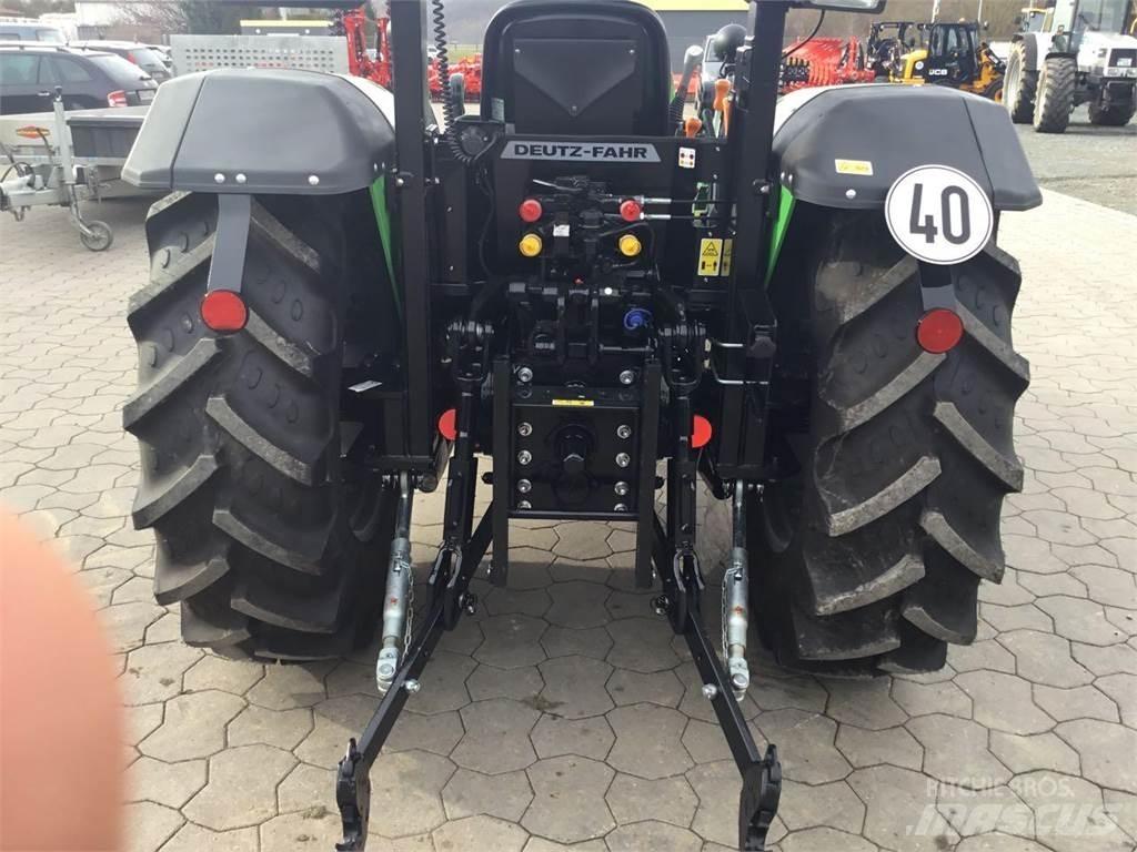 Deutz-Fahr 4070 E Трактори