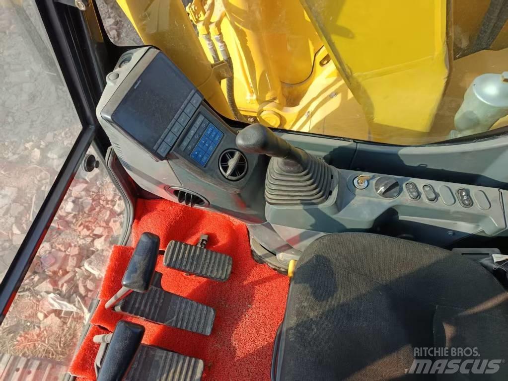 Komatsu PC138US Верижен екскаватор