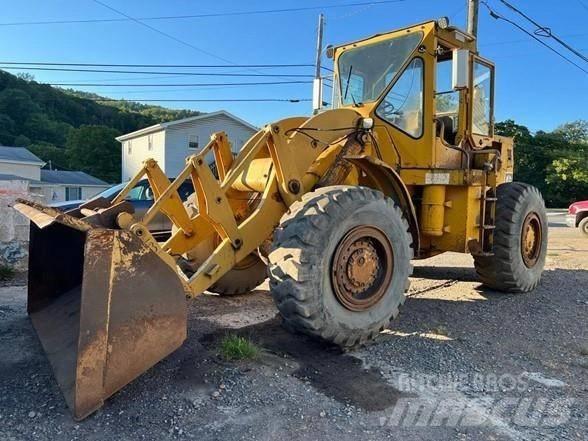 CAT 966 C Колесни товарачи