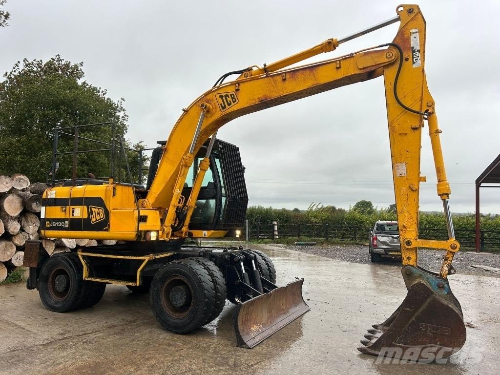 JCB JS 130 W Колесни екскаватори