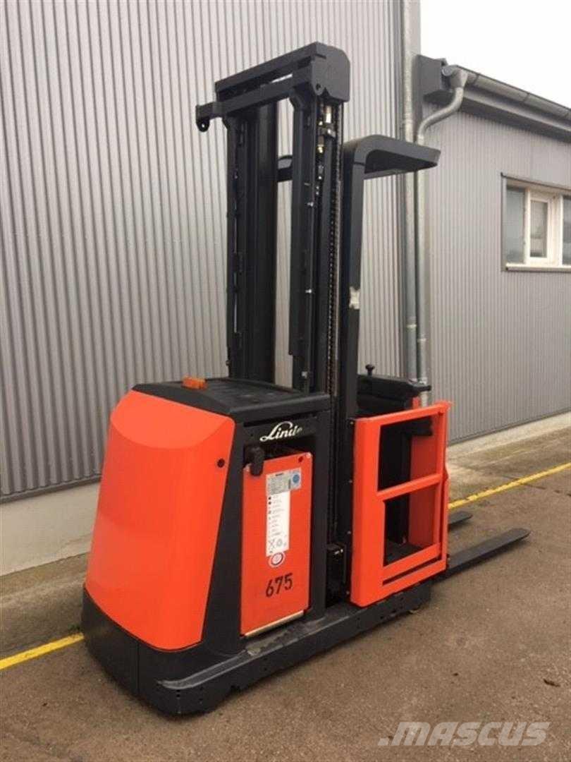 Linde V11 Машини за комисиониране високоповдигачи