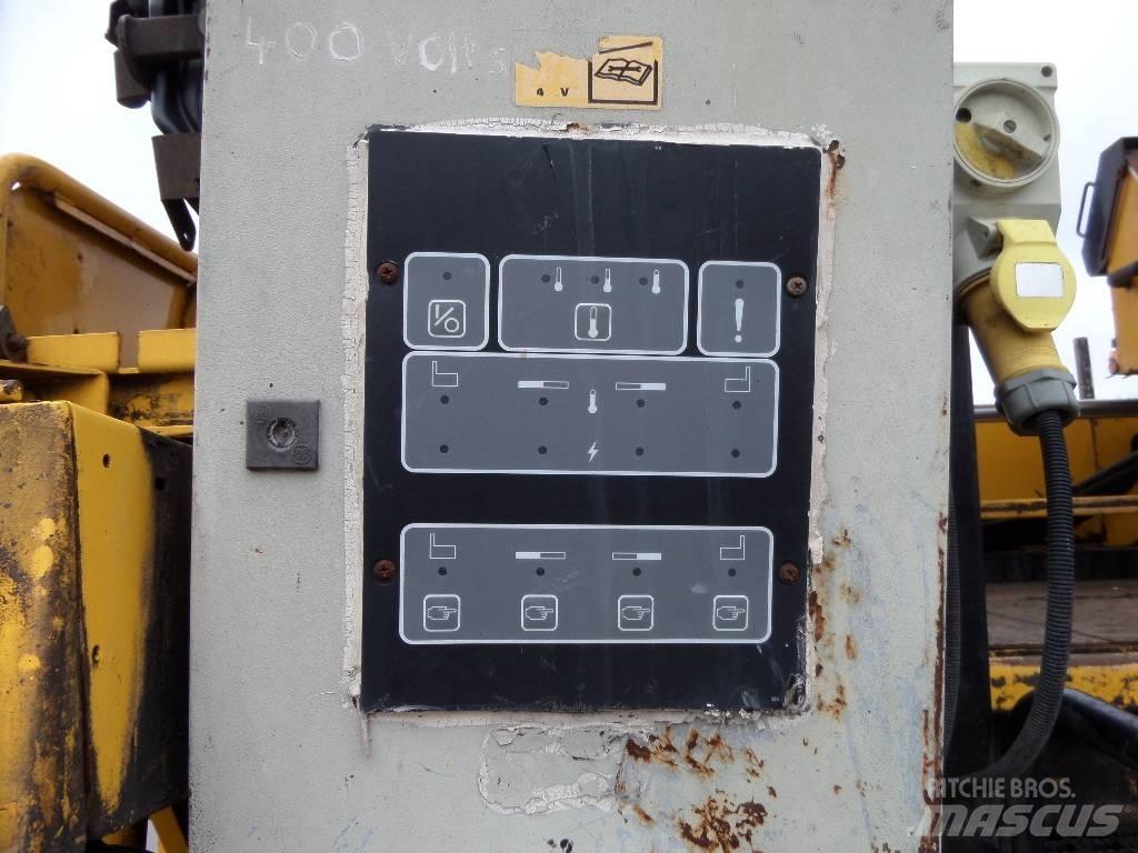 CAT AP 600 Машини за асфалт