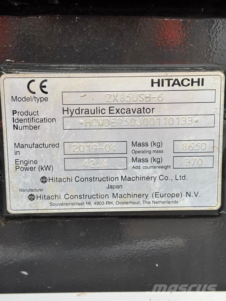 Hitachi ZX 85 US B-6 Средни екскаватори 7т - 12т