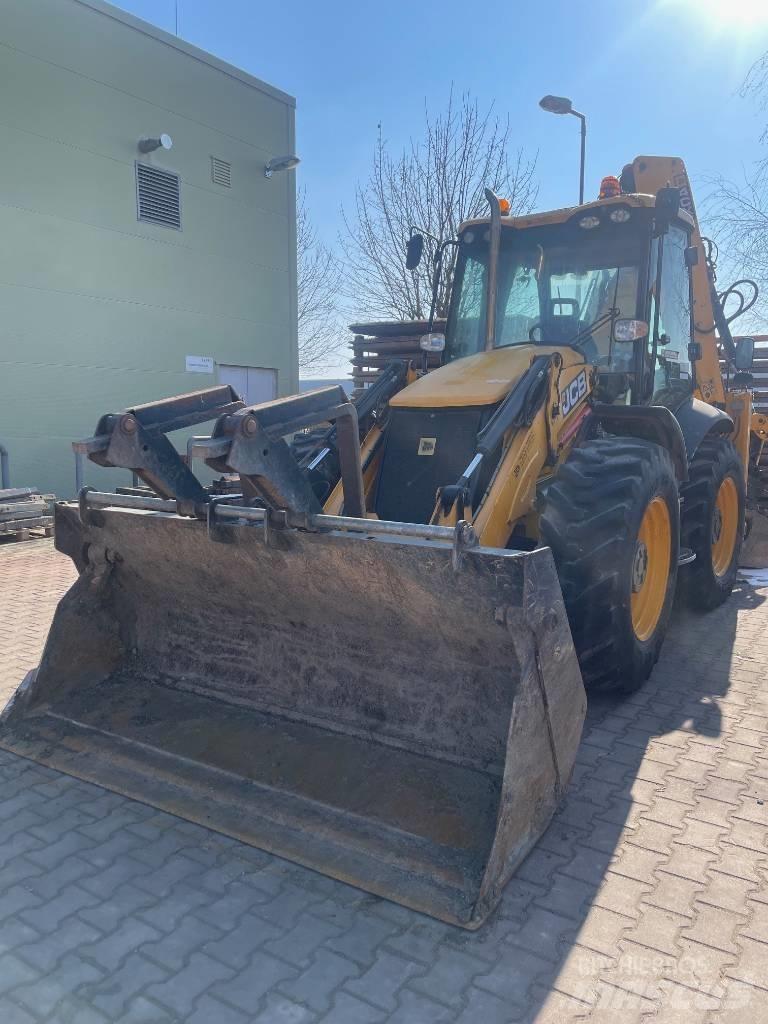 JCB 4 CX Товарач със заден ексватор
