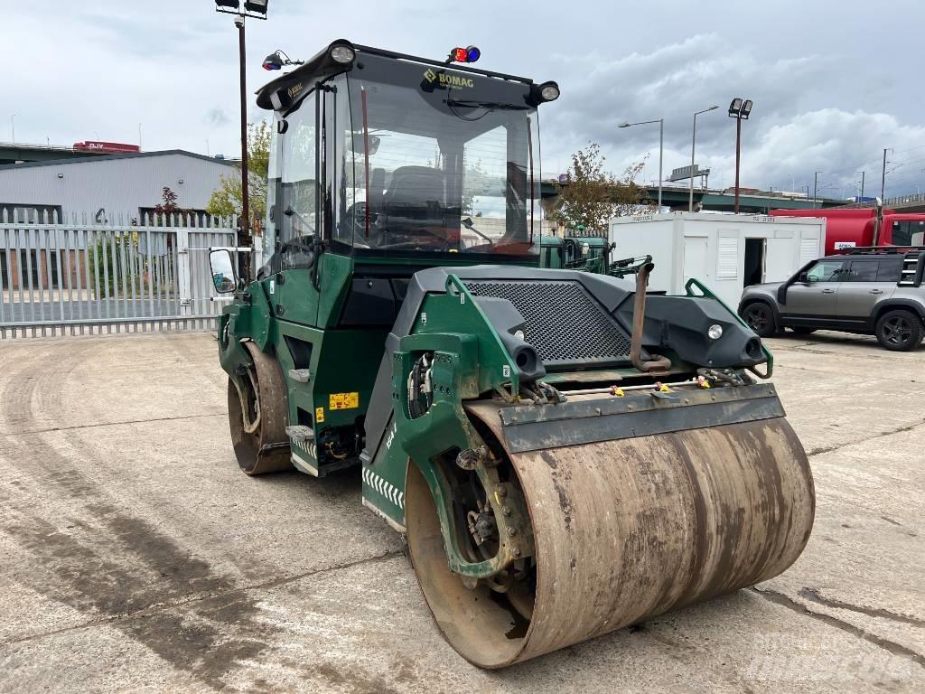 Bomag BW 154 AD-5 Двойни барабанни ролки
