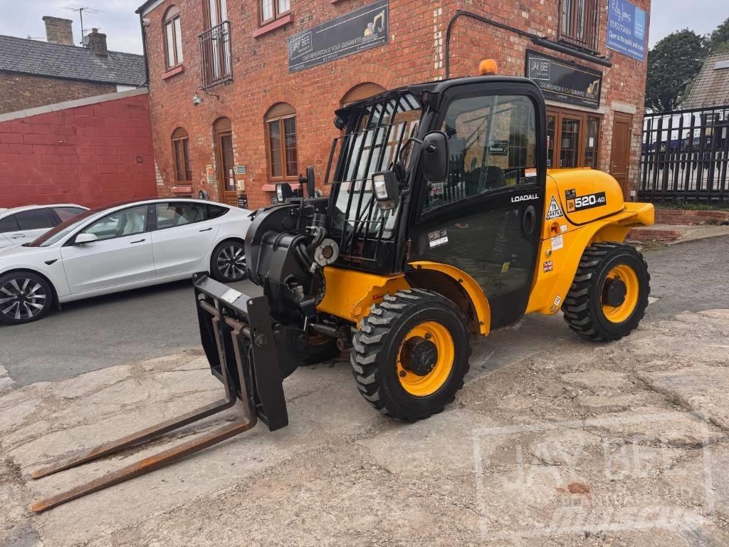 JCB 520-40 Телескопични товарачи