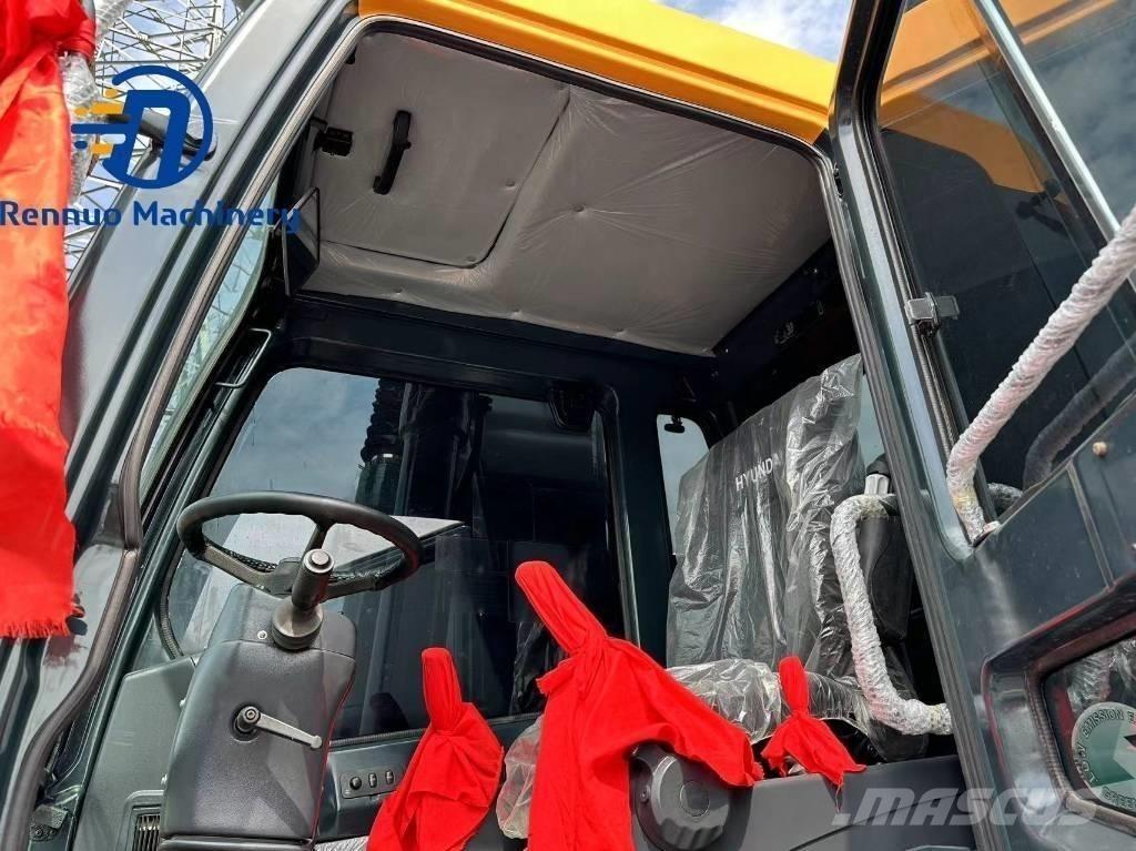 Hyundai 210W-9 Колесни екскаватори