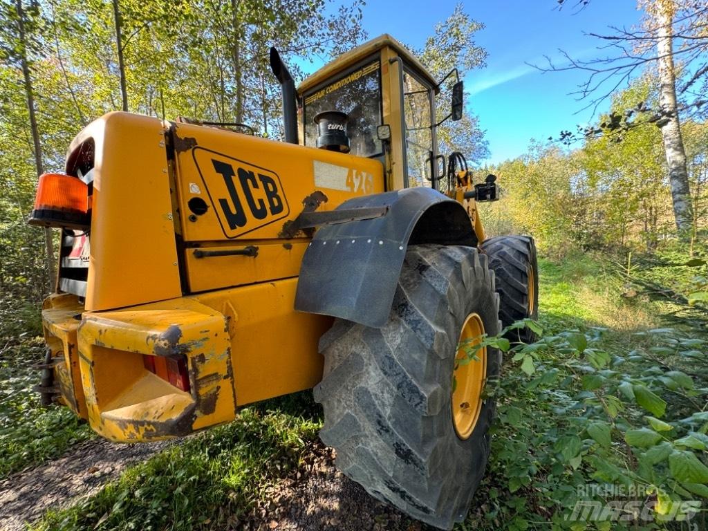 JCB 426 Agri (40 km/h) Колесни товарачи