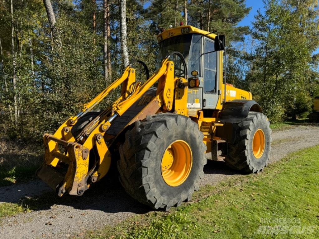 JCB 426 Agri (40 km/h) Колесни товарачи