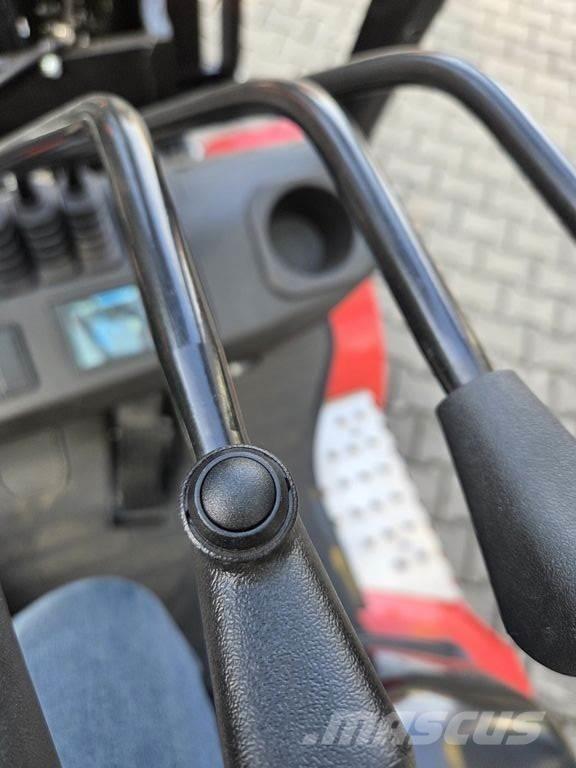 Manitou ME 425 LD Електрически вилични кари-повдигачи