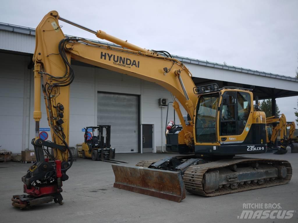 Hyundai R 235 LCRD-9 Верижен екскаватор