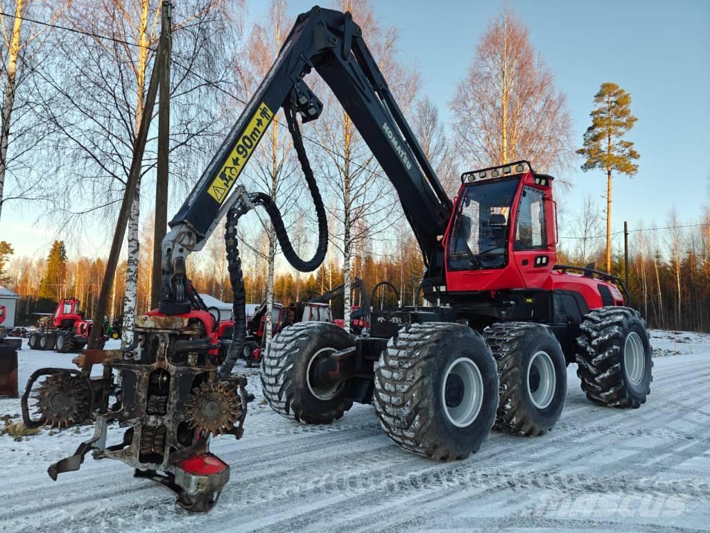 Komatsu 951 Харвестери