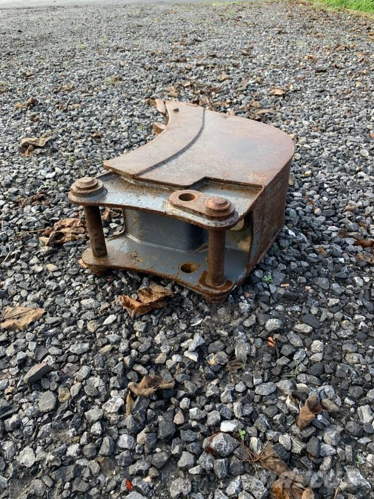 CNH GODET RETRO Друг прикачен инвентар и компоненти