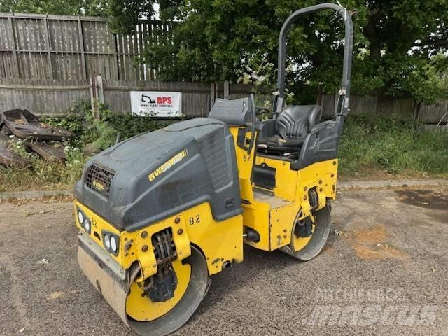 Bomag BW 80 AD-5 Двойни барабанни ролки
