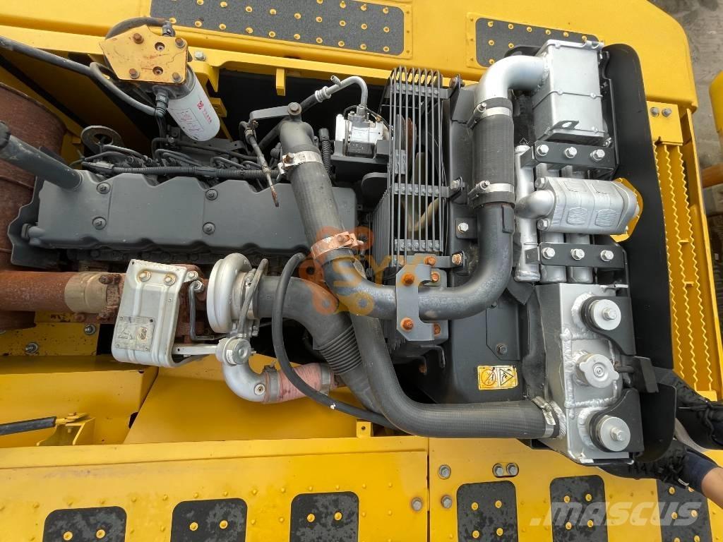 Komatsu PC 240 LC-8 Верижен екскаватор