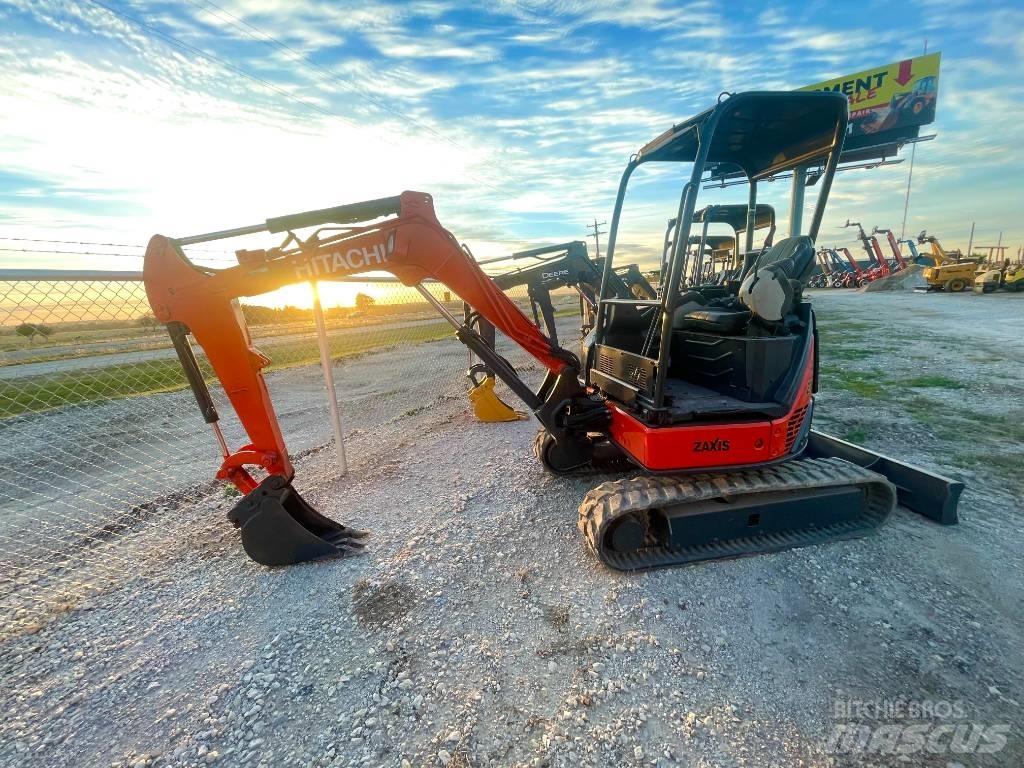 Hitachi ZX 27 U-3 Мини екскаватори < 7 т