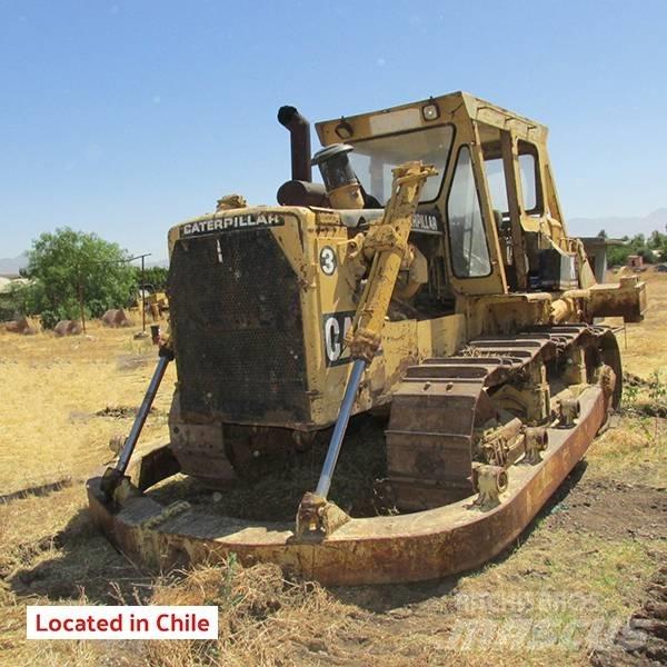 CAT D8K Верижни булдозери

