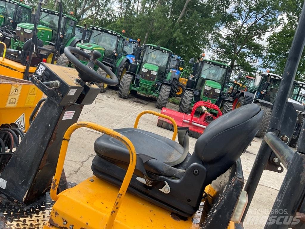 JCB 1 TON Странични самосвали